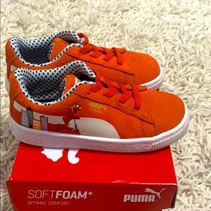 Limited Edition Elmo Pumas